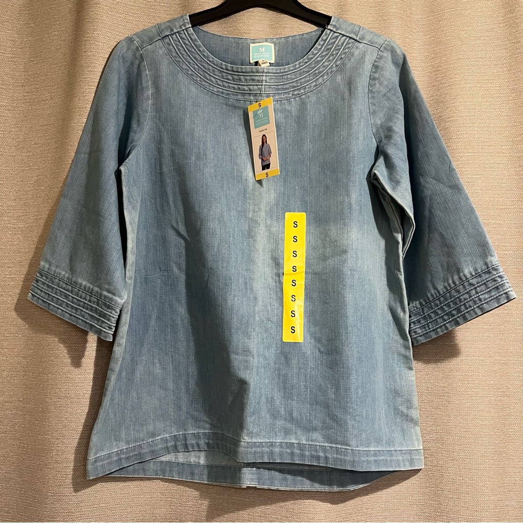 Martha Stewart Everyday Denim Top Martha Stewart Everyday Denim Top